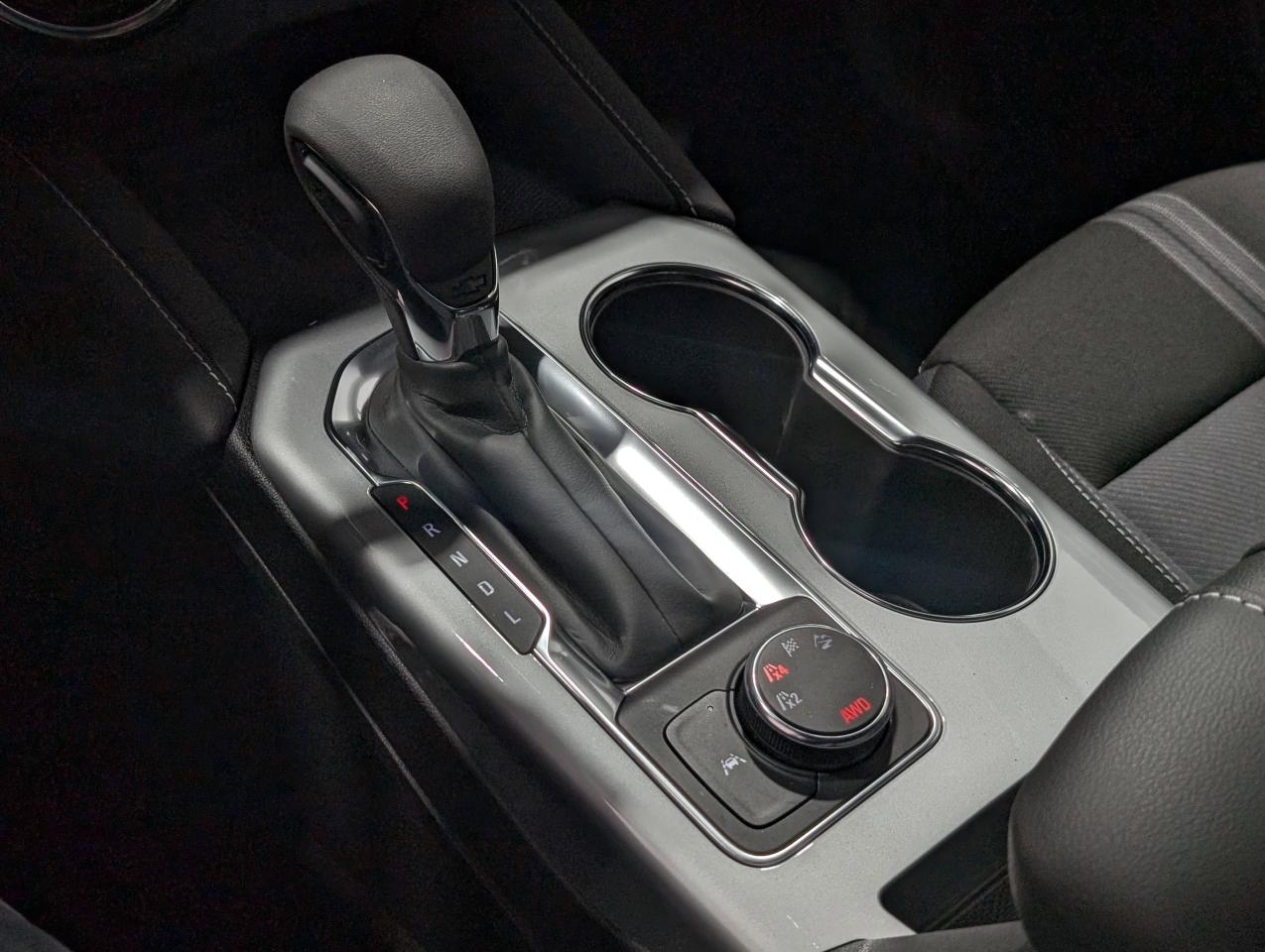 2025 Chevrolet Blazer LT Photo