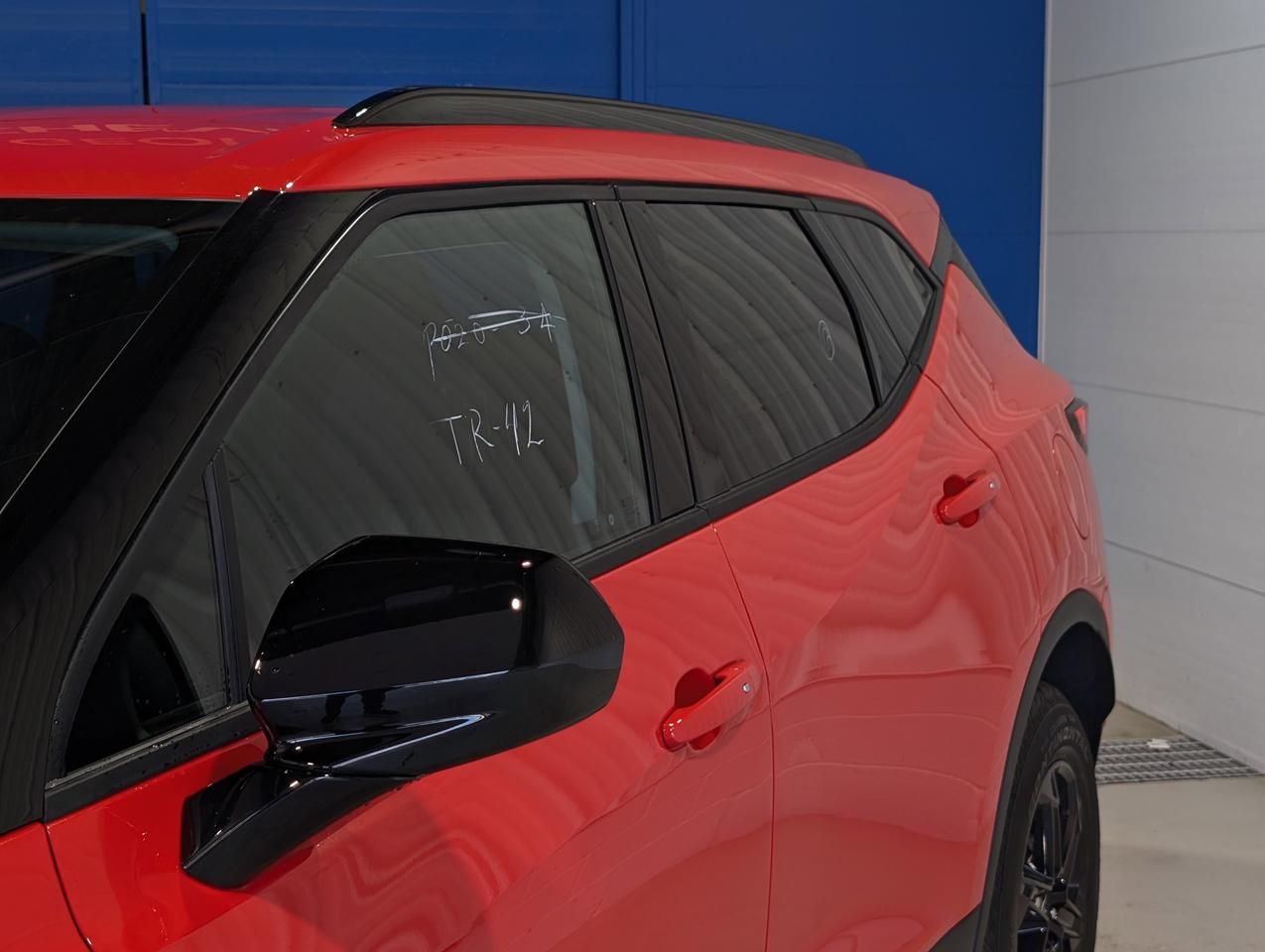 2025 Chevrolet Blazer LT Photo