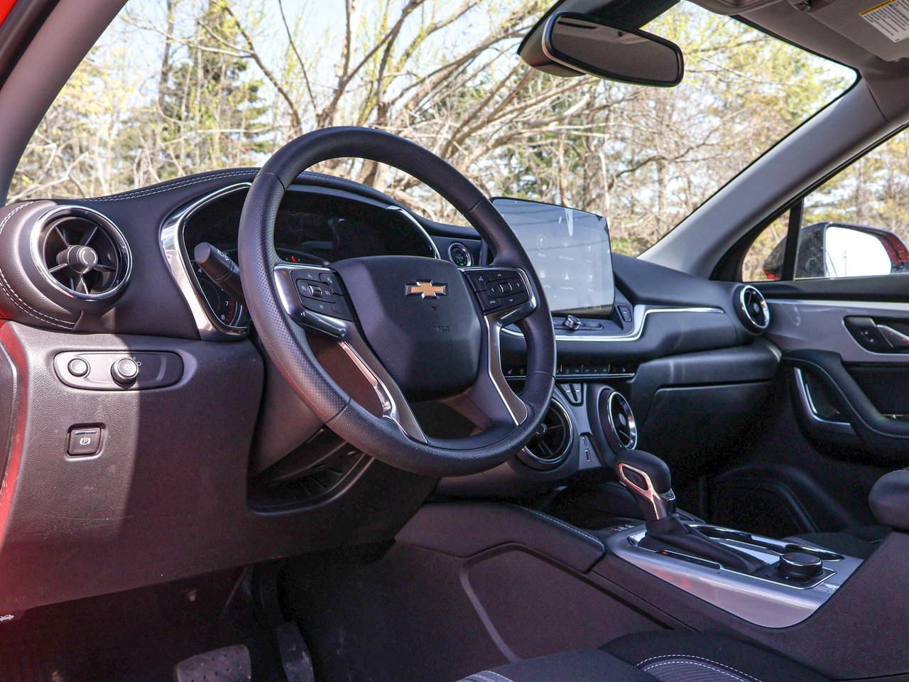 2025 Chevrolet Blazer LT Photo