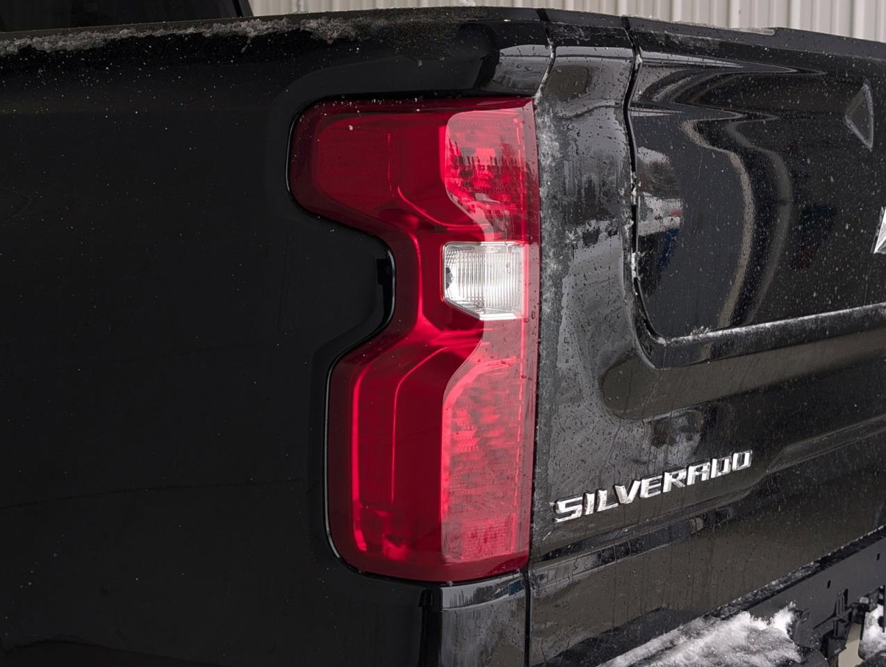 2025 Chevrolet Silverado 1500 LT Photo