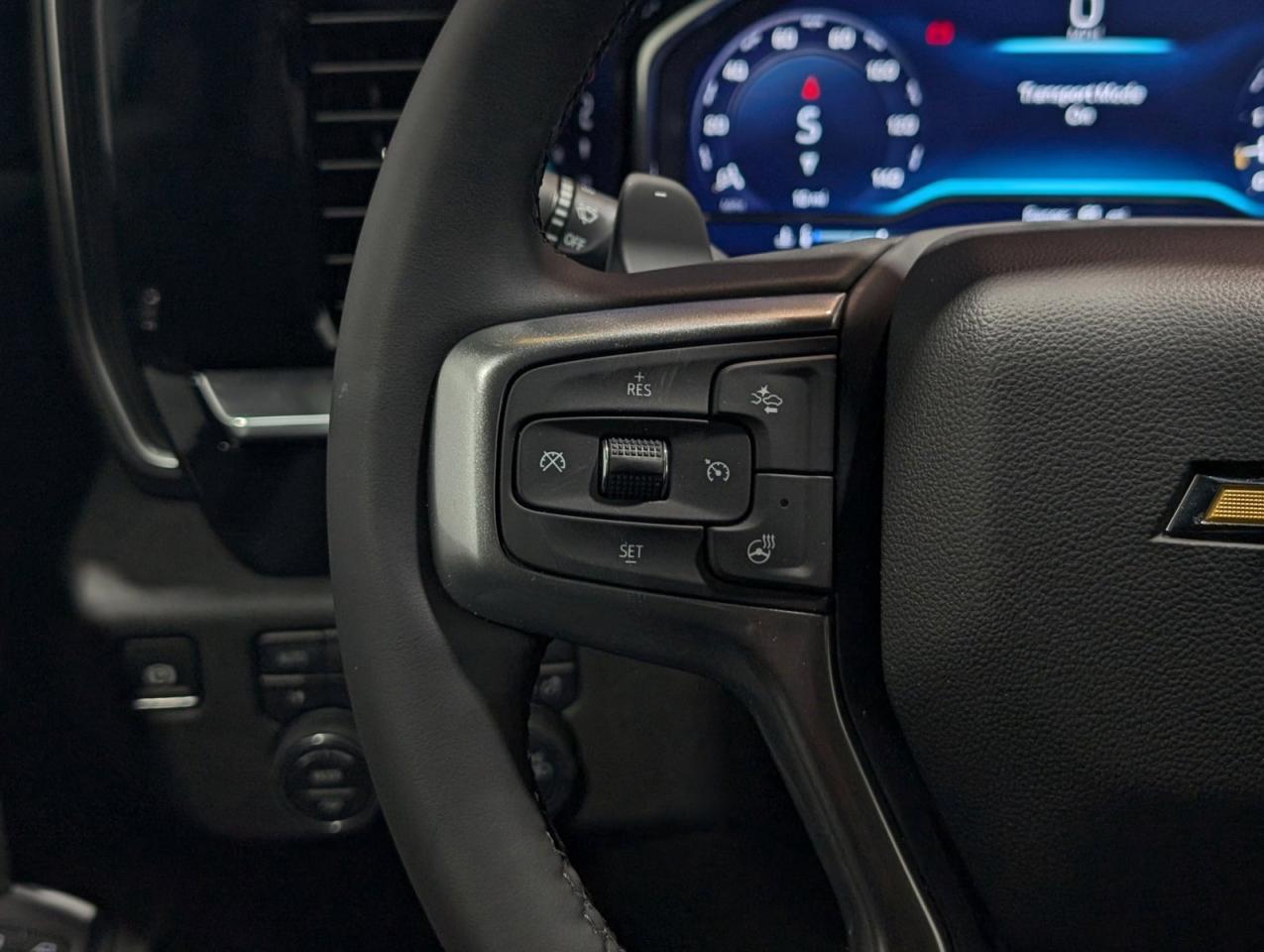 2025 Chevrolet Silverado 1500 LT Photo