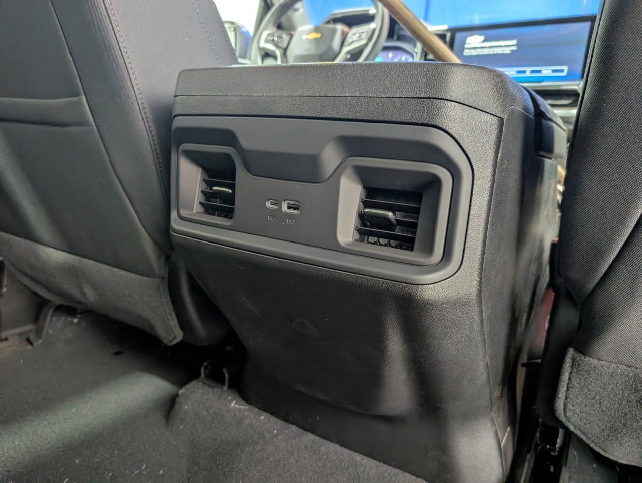 2025 Chevrolet Silverado 1500 LT Photo