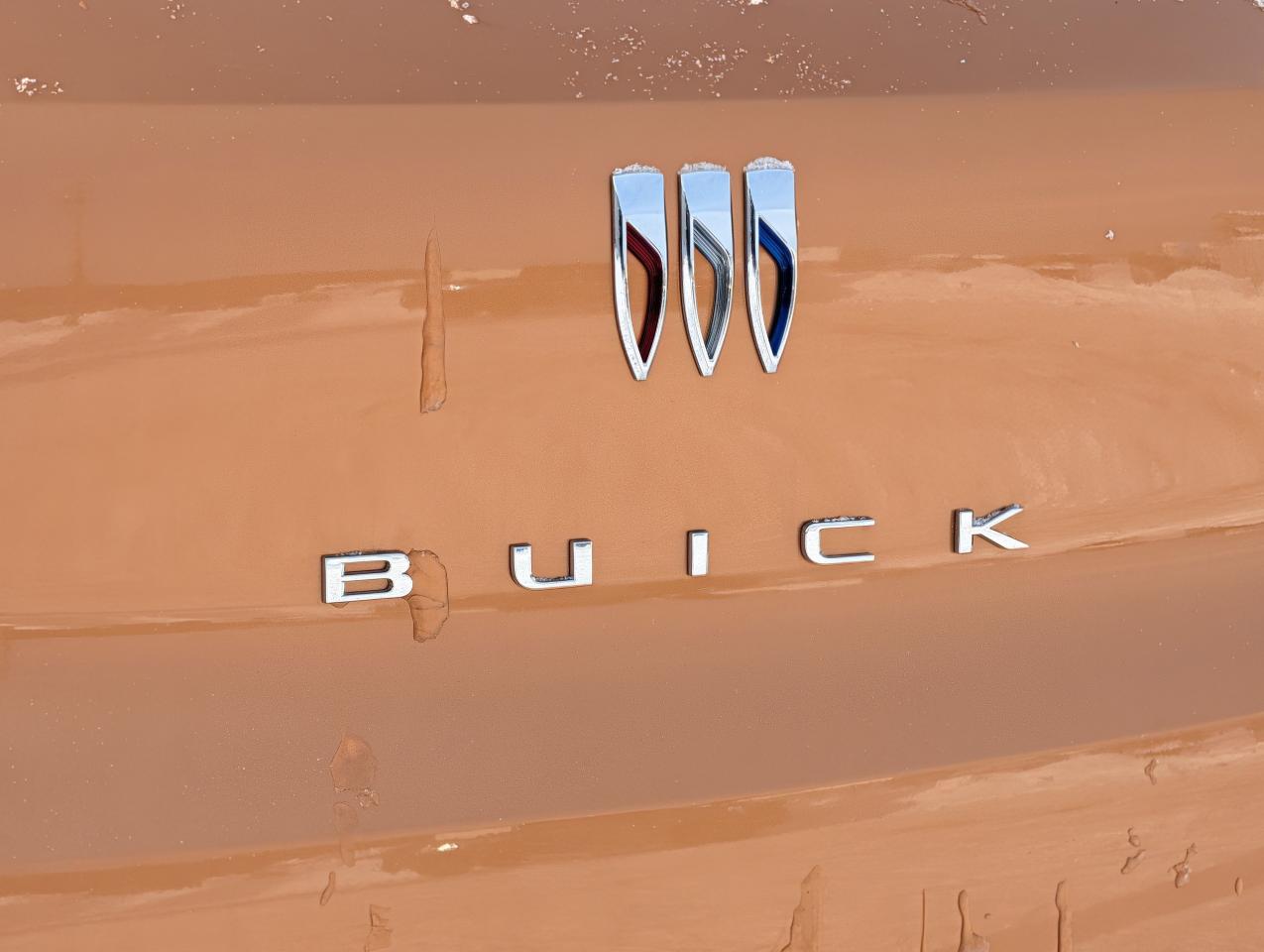 2025 Buick Encore GX Avenir Photo