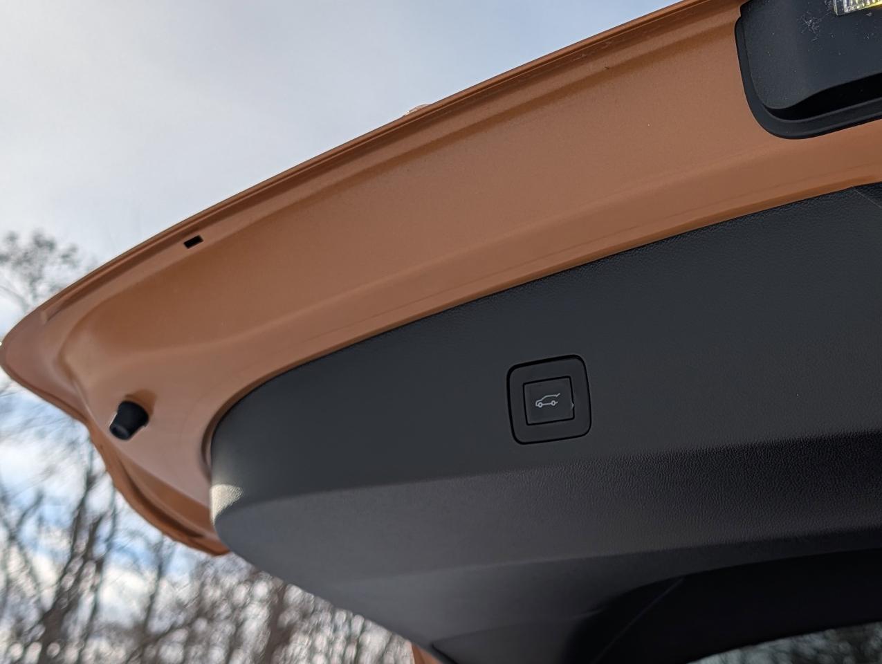 2025 Buick Encore GX Avenir Photo