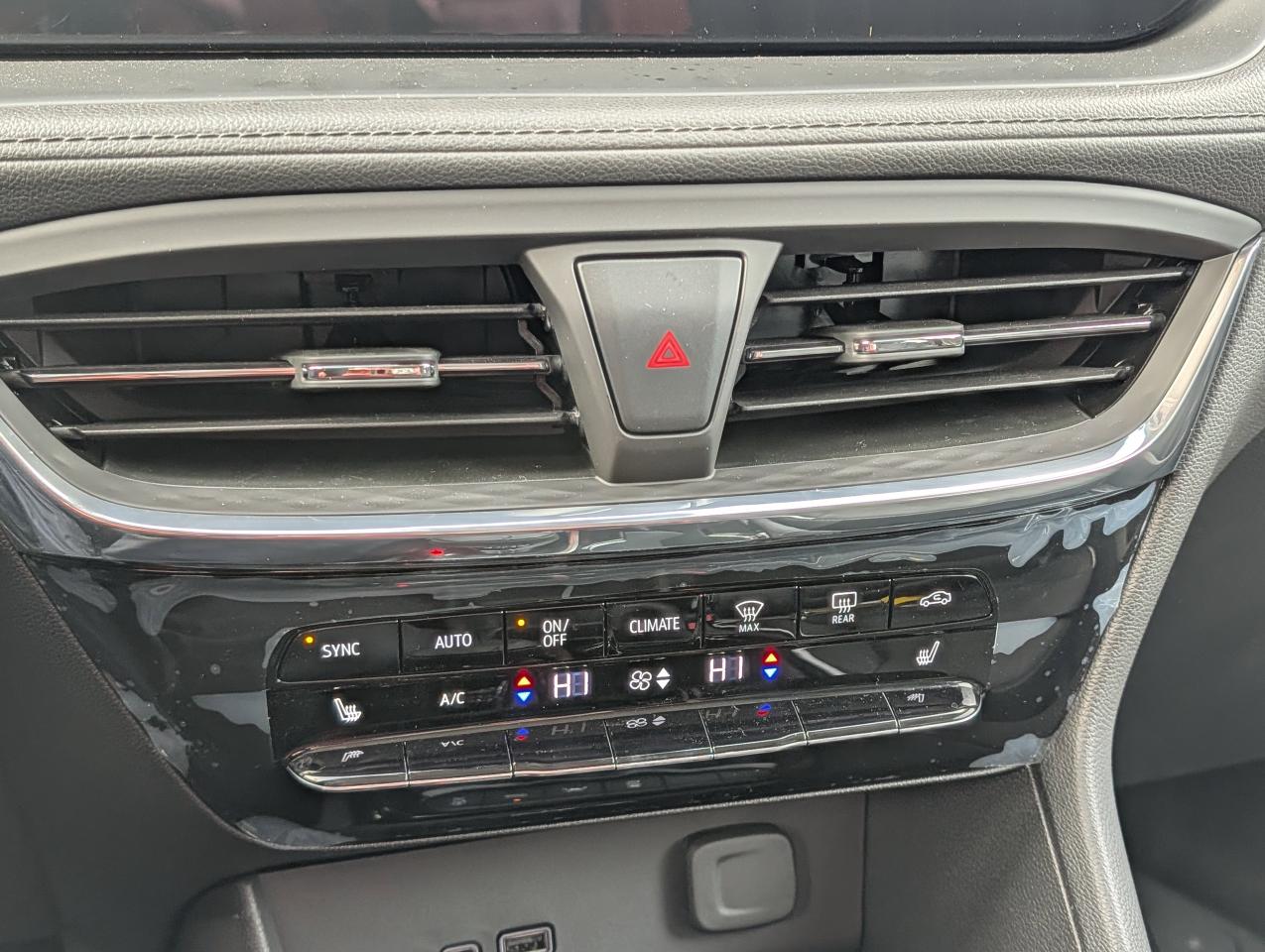 2025 Buick Encore GX Avenir Photo