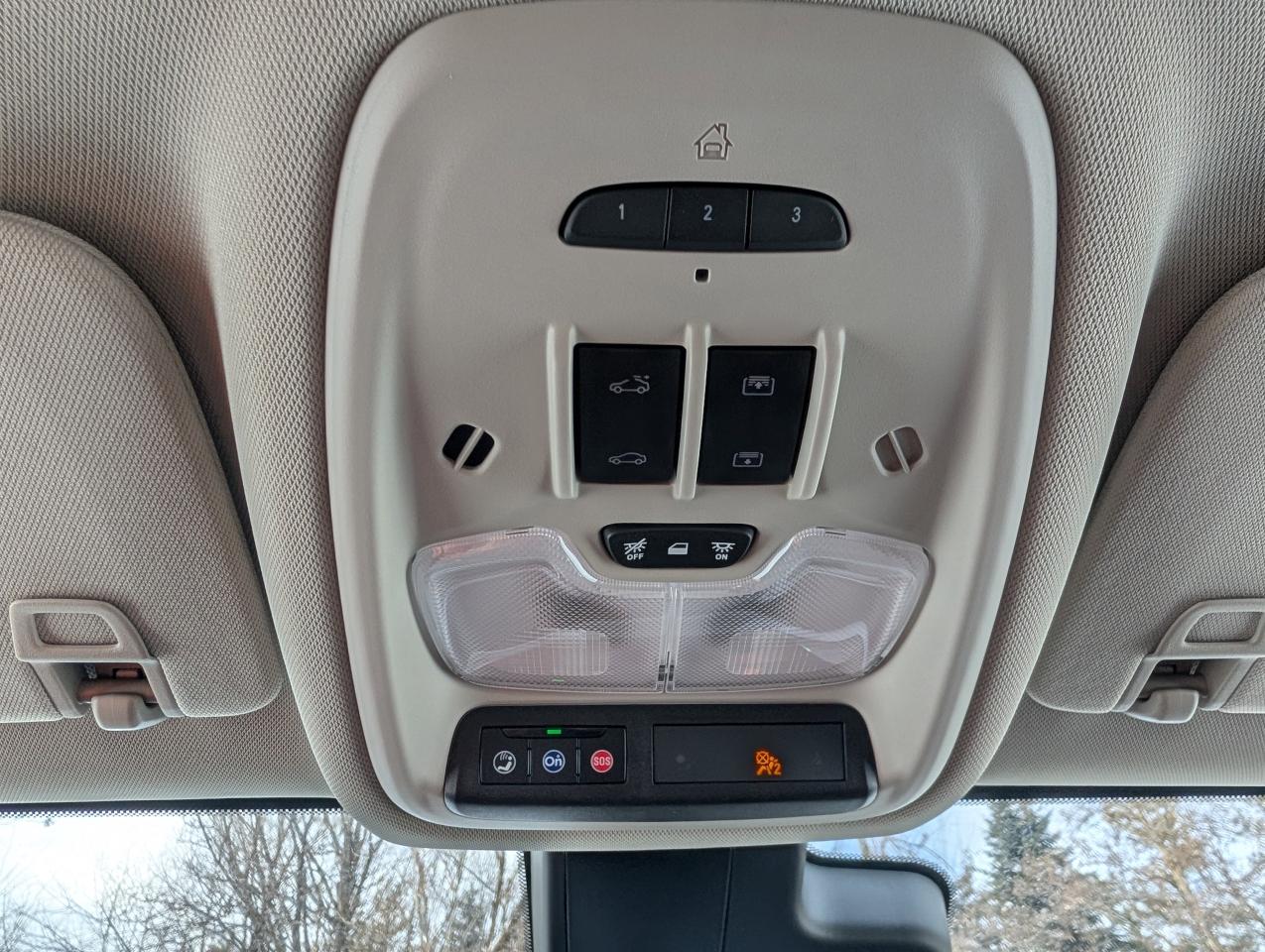 2025 Buick Encore GX Avenir Photo