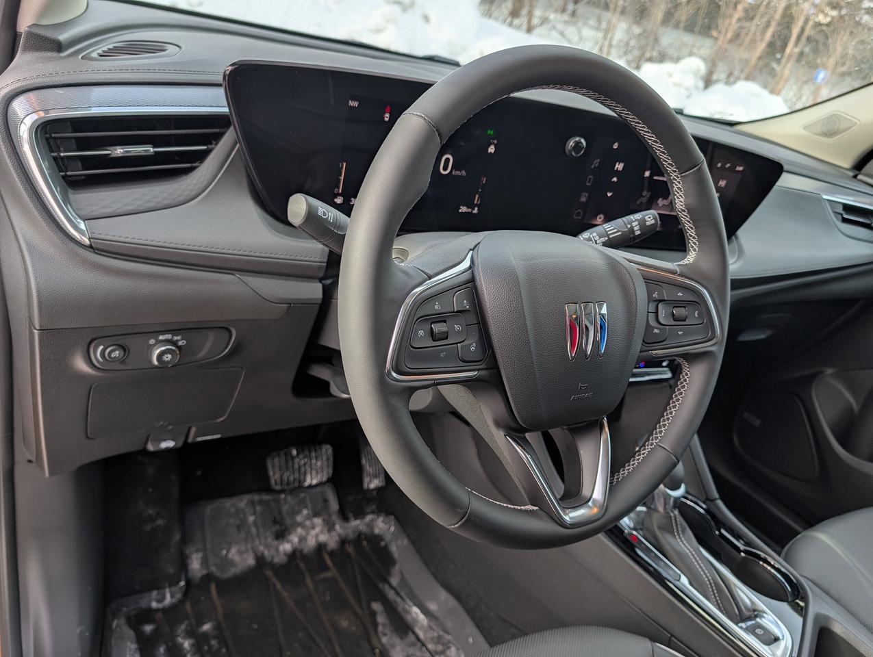 2025 Buick Encore GX Avenir Photo