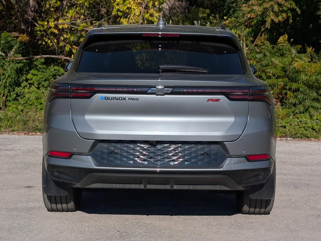 2025 Chevrolet Equinox EV RS Photo