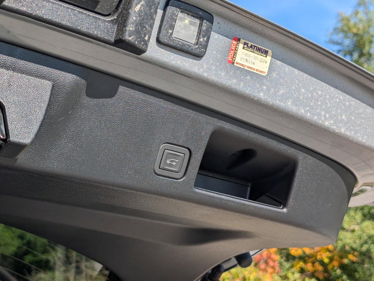 2025 Chevrolet Equinox EV RS Photo