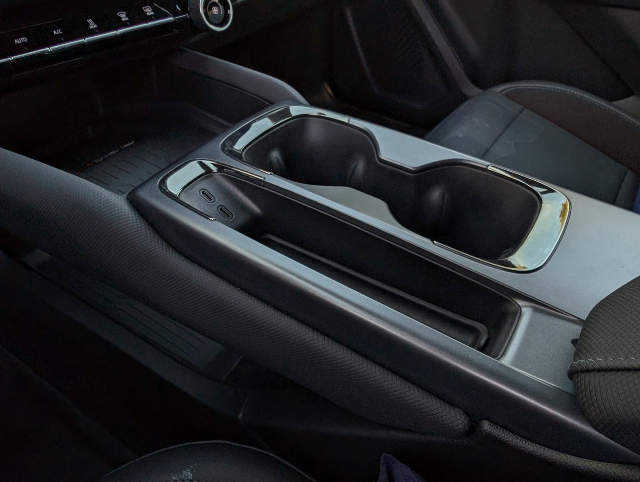 2025 Chevrolet Equinox EV RS Photo