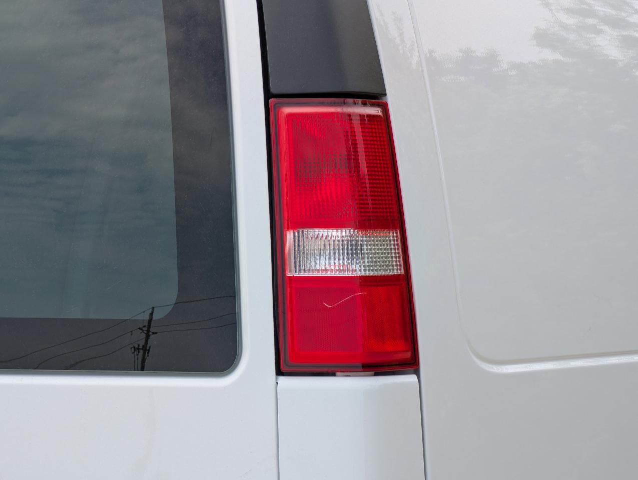 2025 Chevrolet Express Cargo Van  Photo