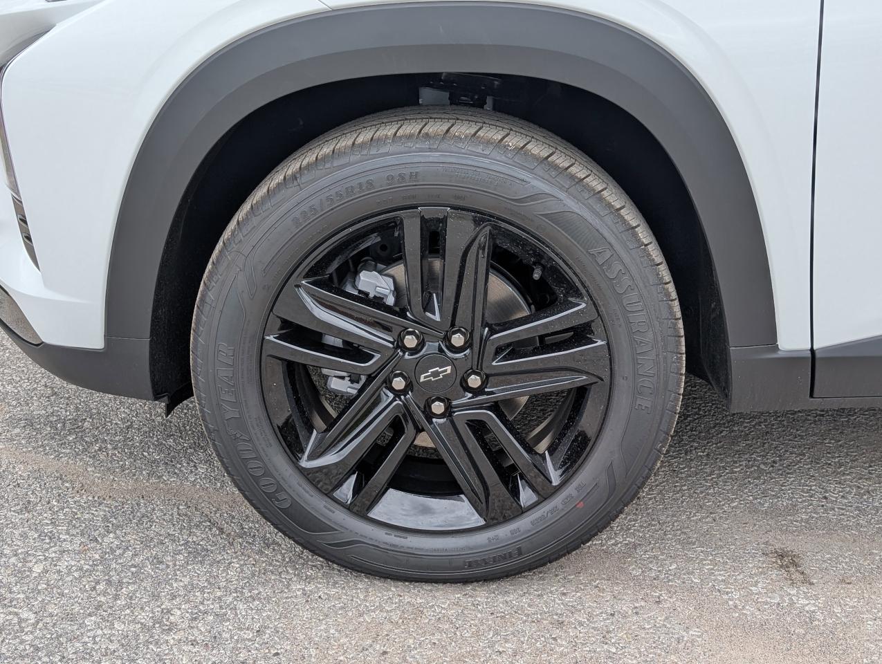 2025 Chevrolet Trax ACTIV Photo