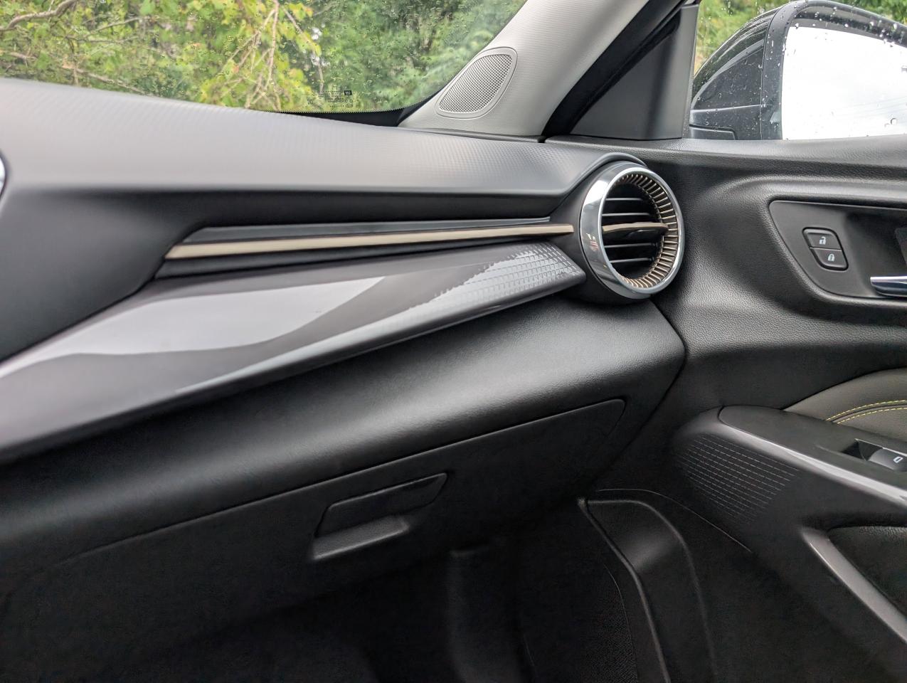 2025 Chevrolet Trax ACTIV Photo