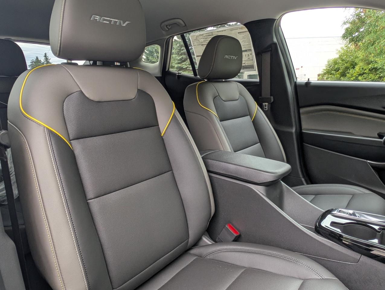 2025 Chevrolet Trax ACTIV Photo