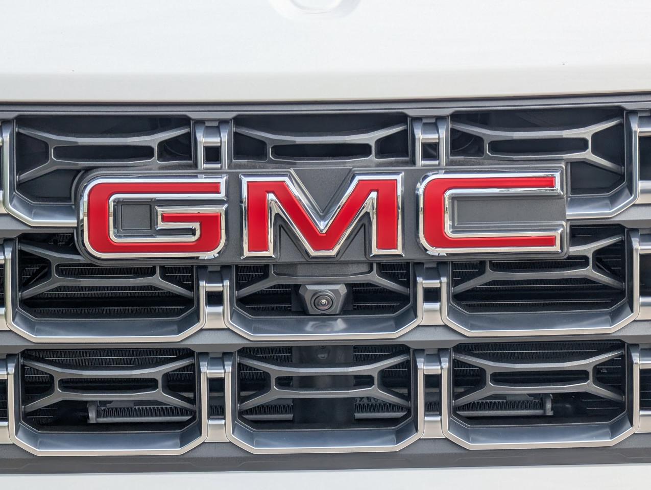 2026 GMC Canyon AT4 Photo