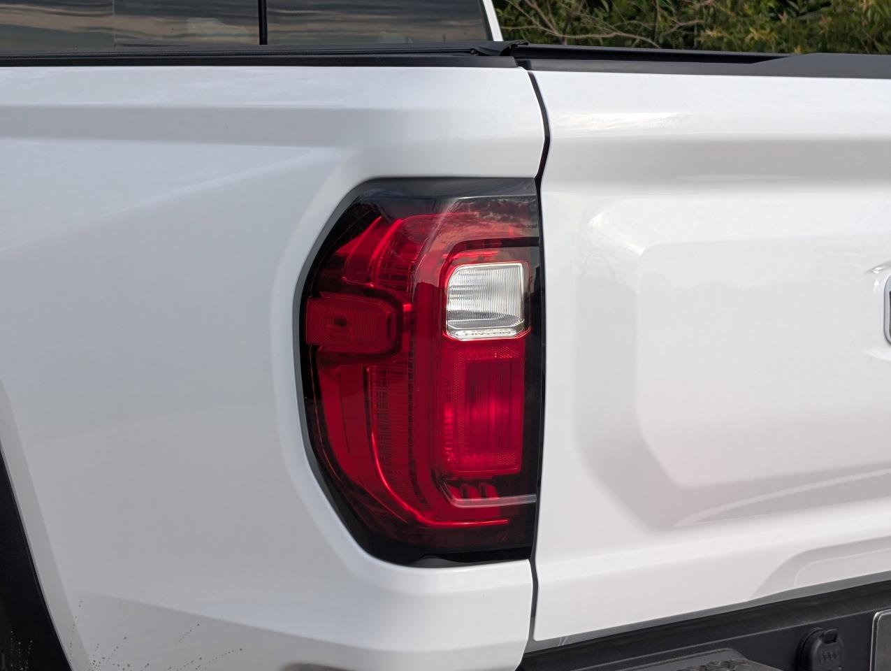 2026 GMC Canyon AT4 Photo