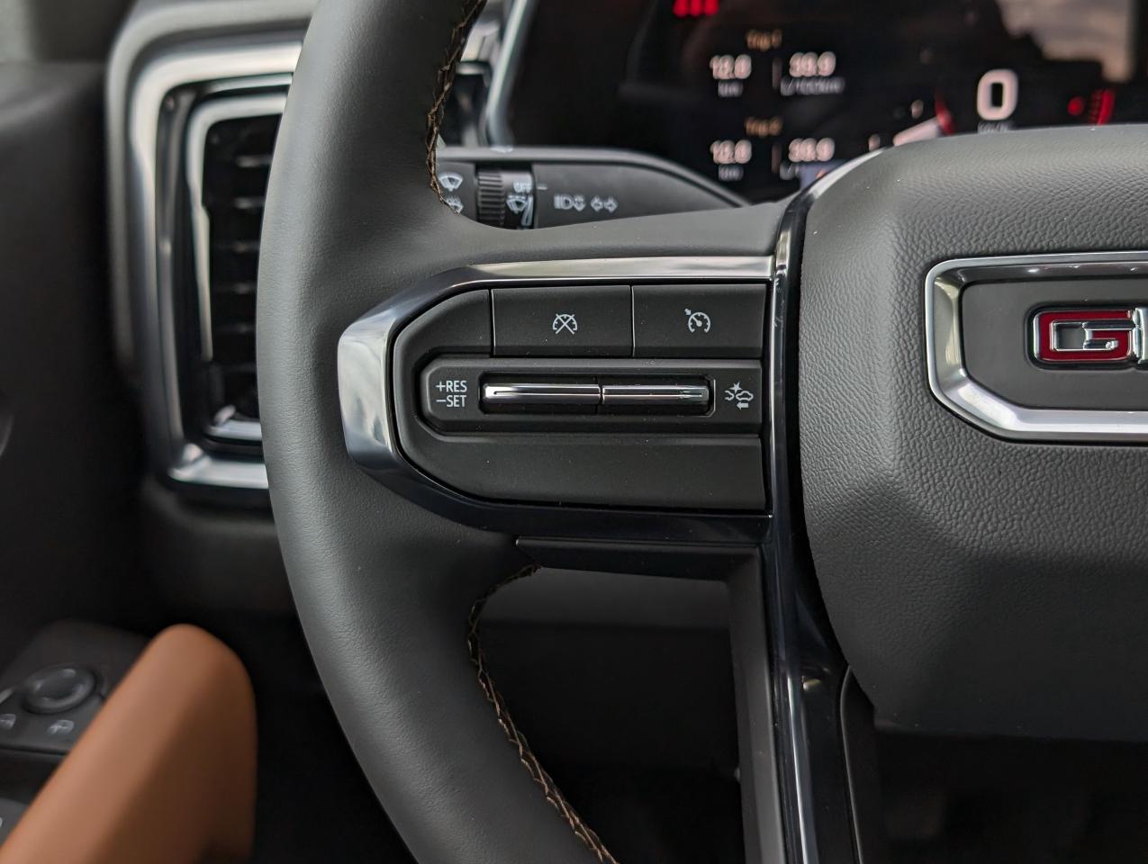 2026 GMC Canyon AT4 Photo