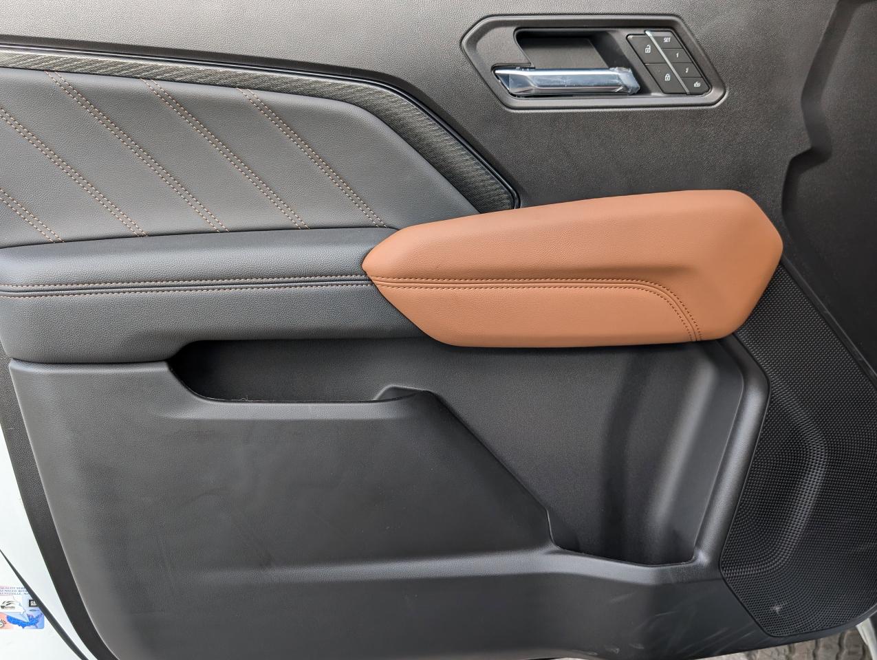 2026 GMC Canyon AT4 Photo