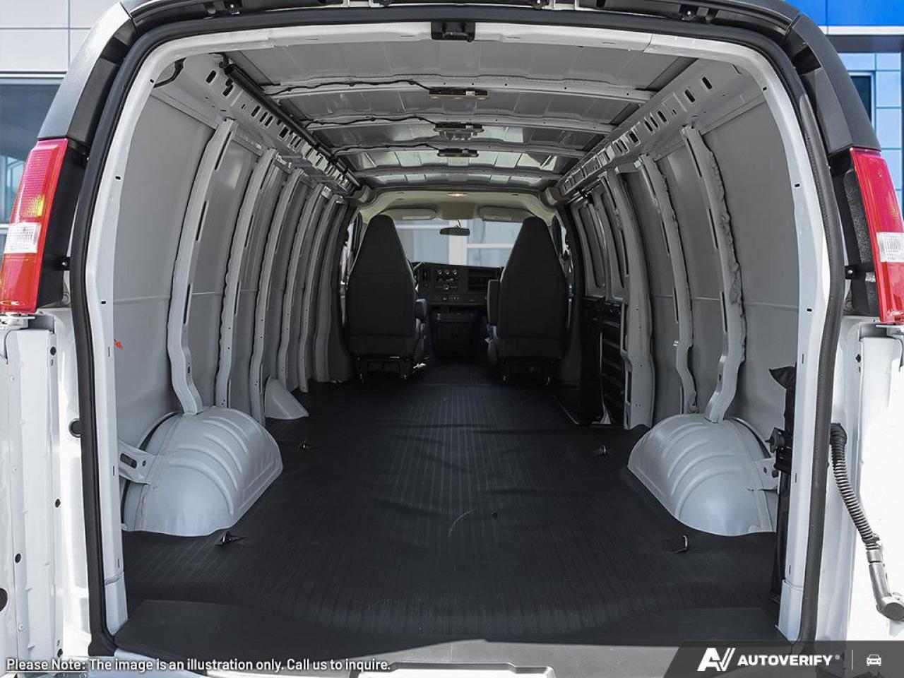 2025 Chevrolet Express Cargo Van  Photo