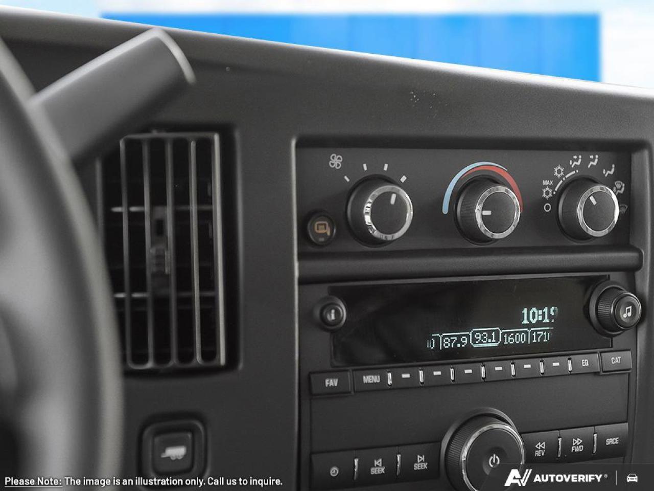 2025 Chevrolet Express Cargo Van  Photo