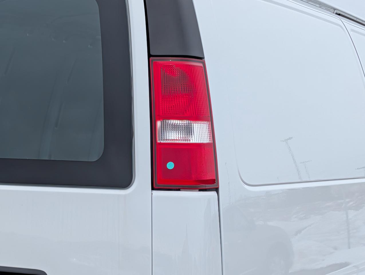 2025 Chevrolet Express Cargo Van  Photo