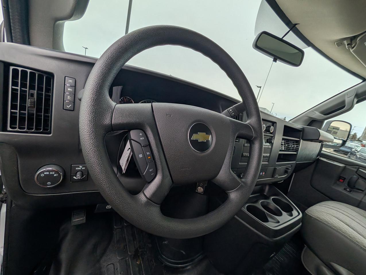 2025 Chevrolet Express Cargo Van  Photo