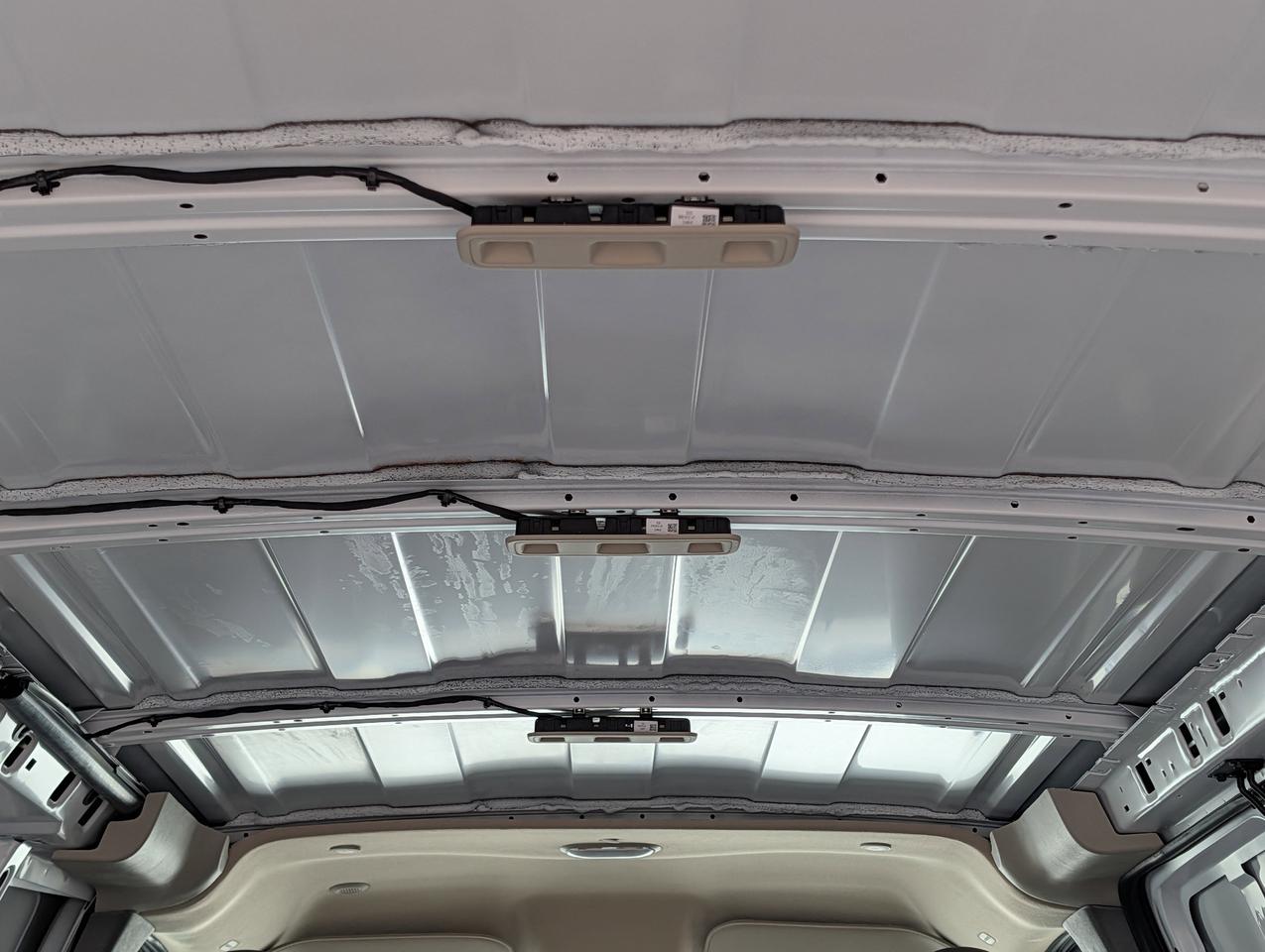 2025 Chevrolet Express Cargo Van  Photo