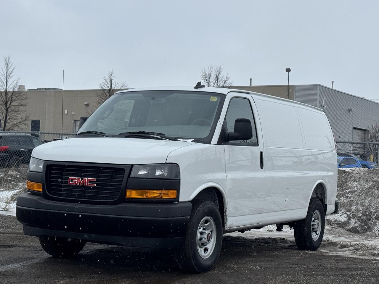 2025 GMC Savana Cargo Van  Photo