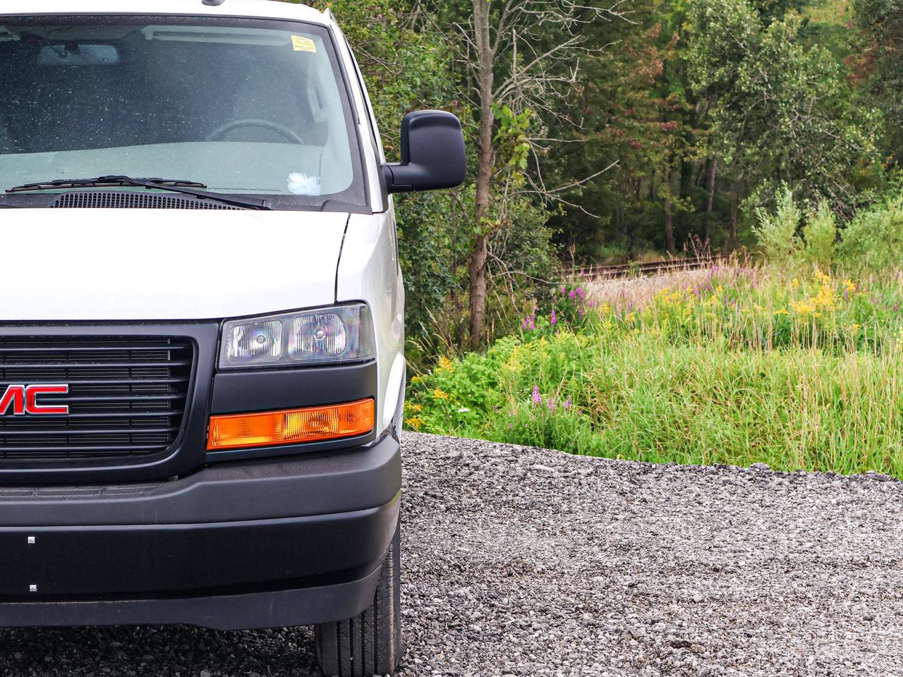 2025 GMC Savana Cargo Van  Photo
