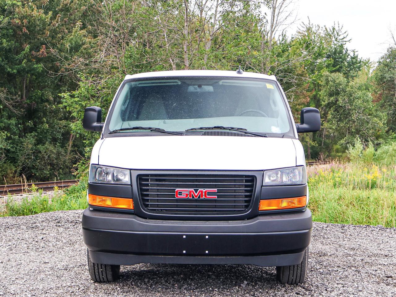 2025 GMC Savana Cargo Van  Photo