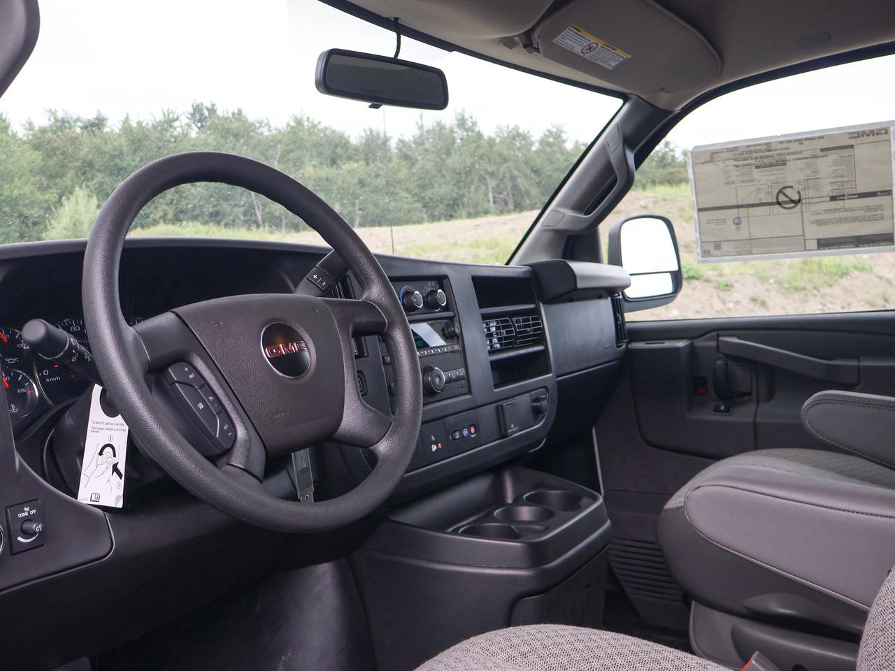 2025 GMC Savana Cargo Van  Photo