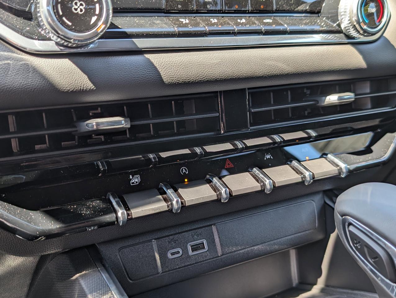 2026 GMC Canyon Elevation Photo