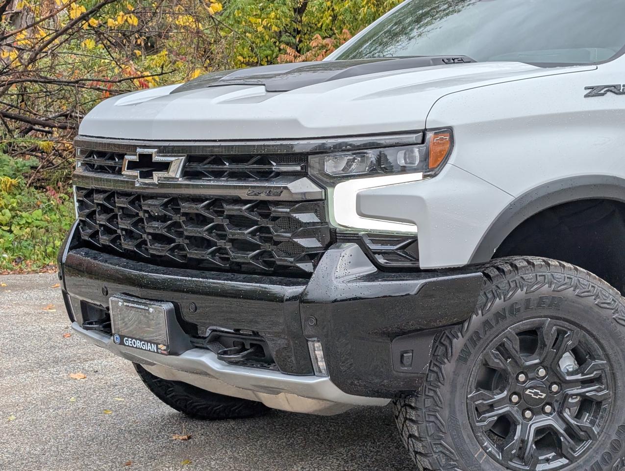 2026 Chevrolet Silverado 1500 ZR2 Photo