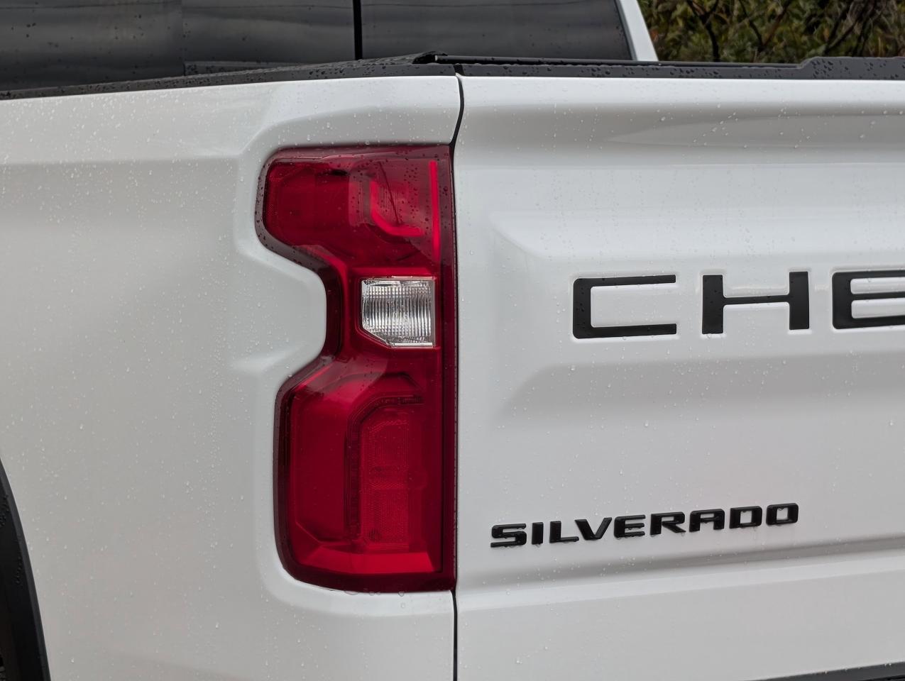 2026 Chevrolet Silverado 1500 ZR2 Photo