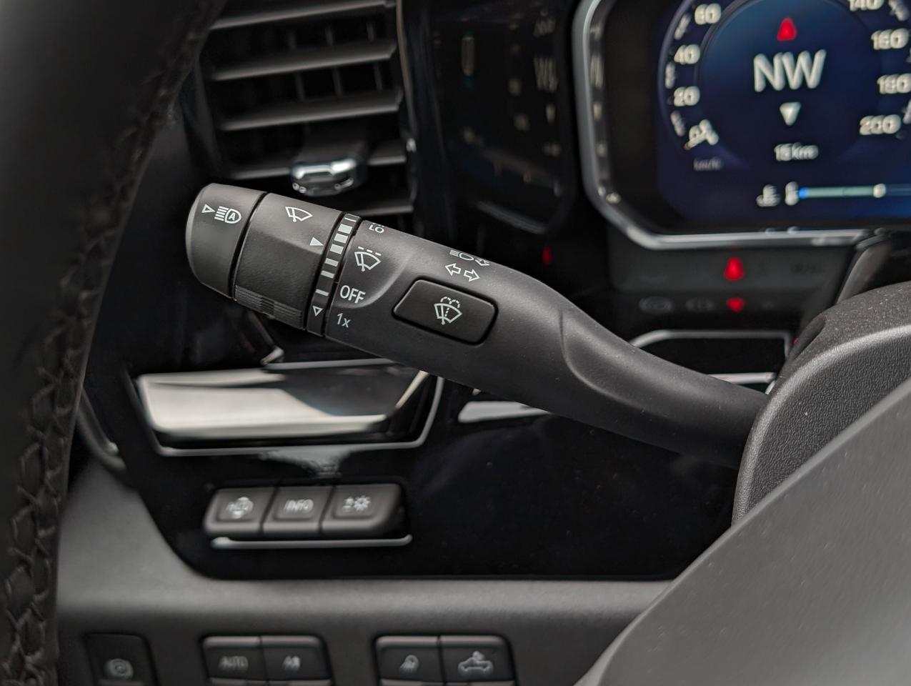 2026 Chevrolet Silverado 1500 ZR2 Photo