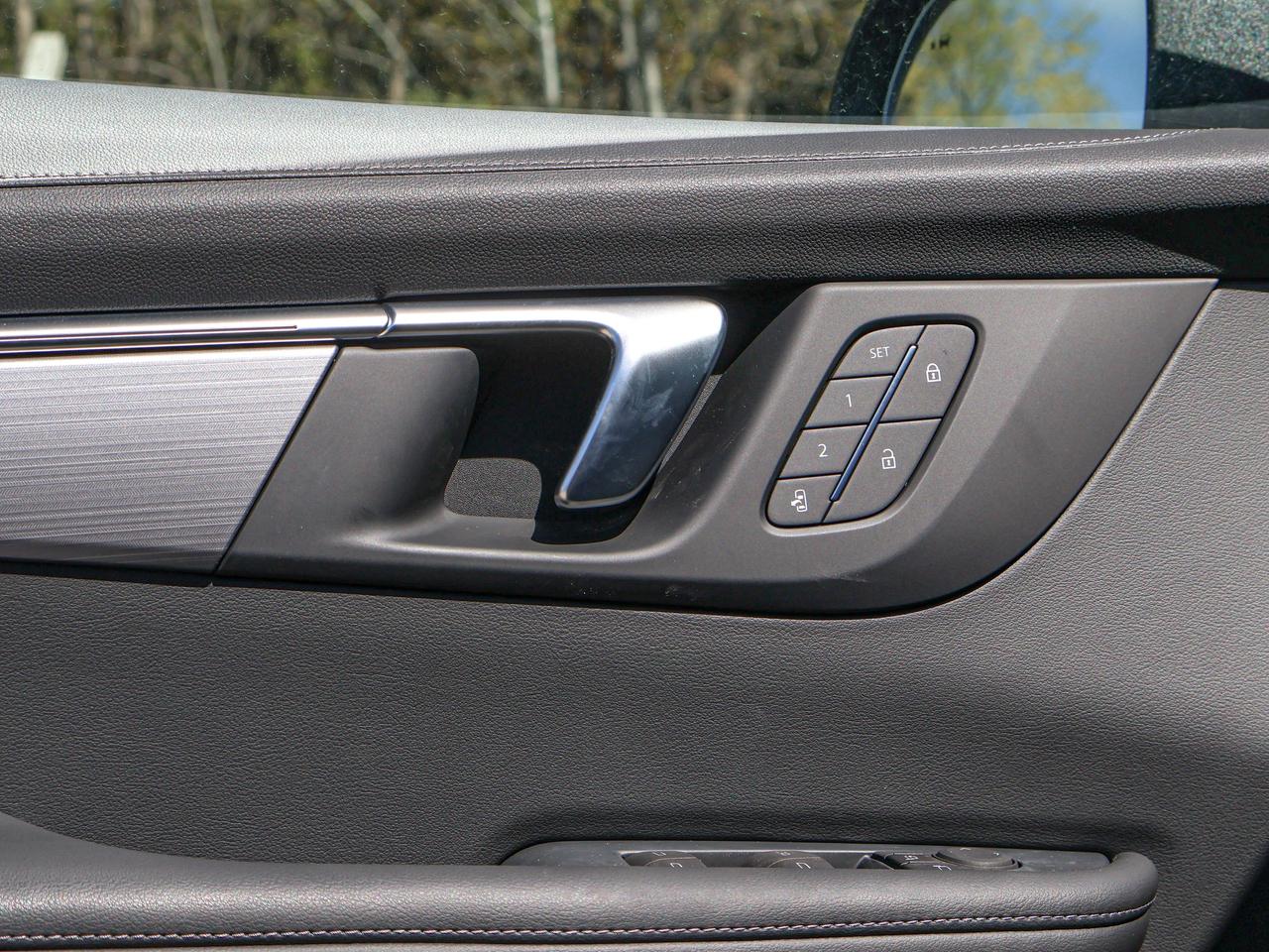 2025 Buick Enclave Preferred Photo