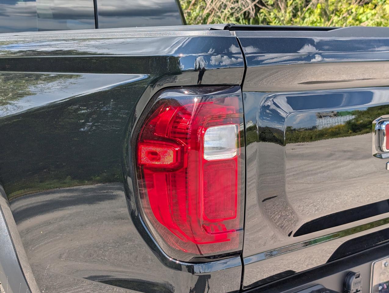 2026 GMC Canyon AT4 Photo