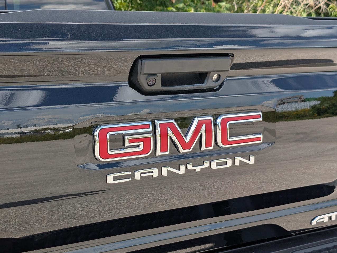 2026 GMC Canyon AT4 Photo