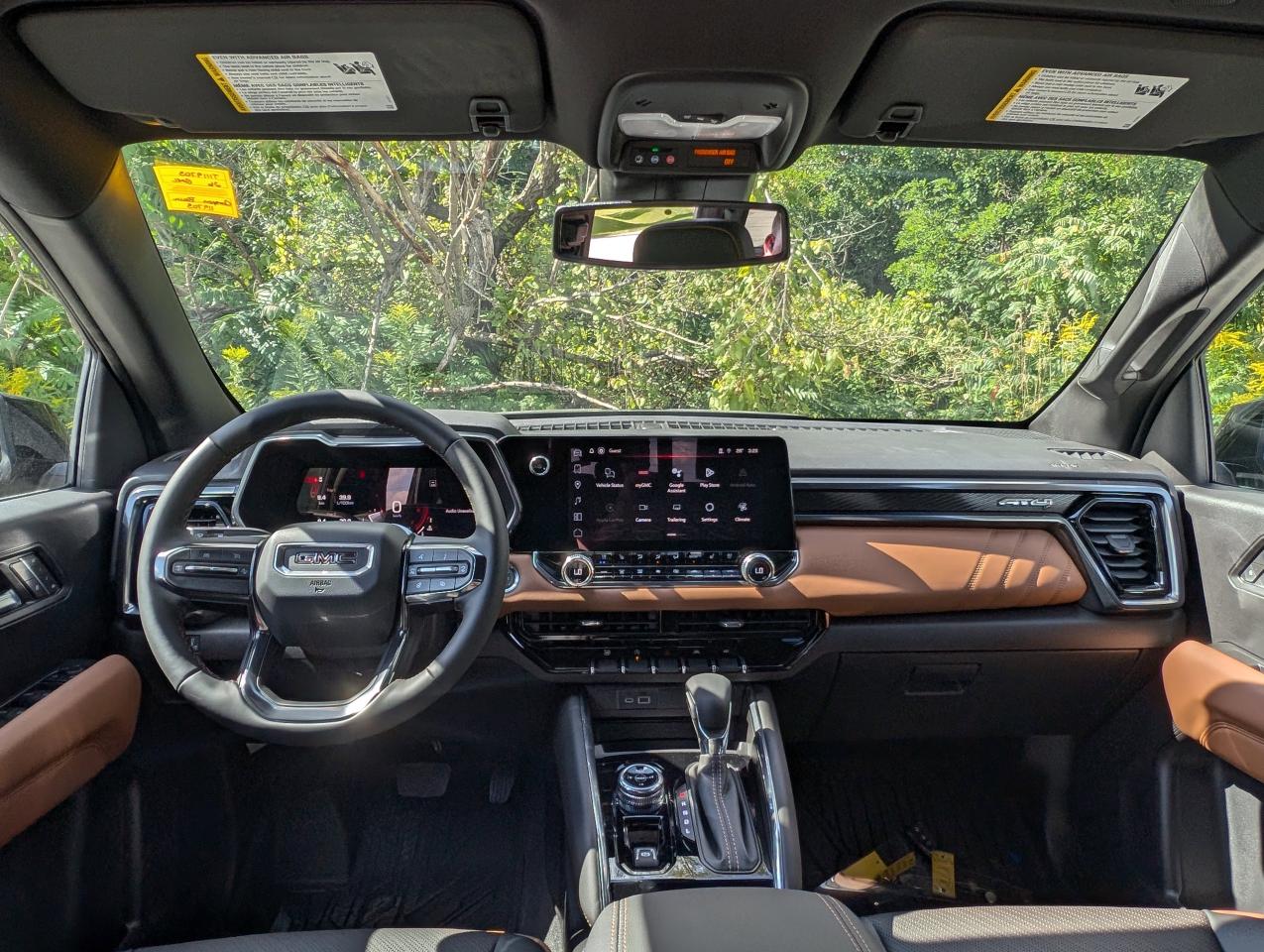 2026 GMC Canyon AT4 Photo