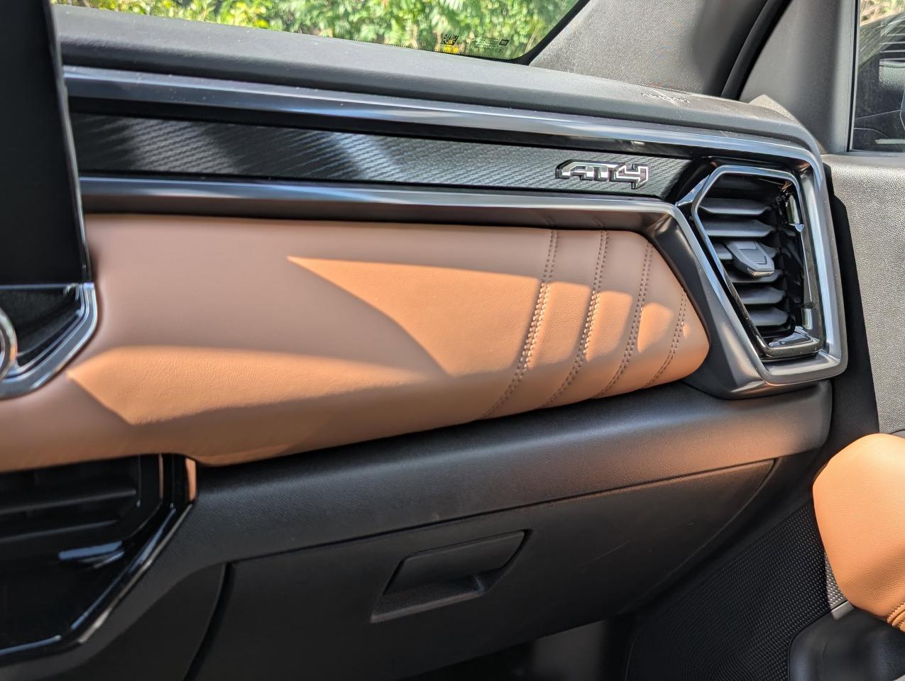 2026 GMC Canyon AT4 Photo