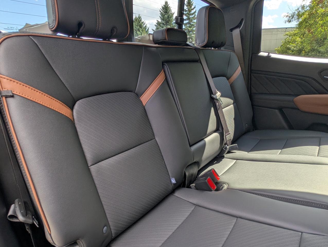 2026 GMC Canyon AT4 Photo