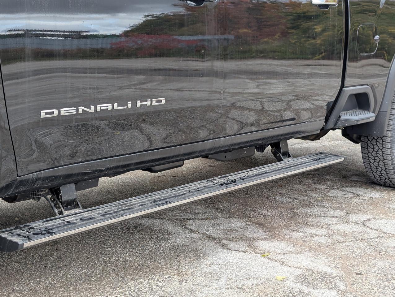 2025 GMC Sierra 3500HD Denali Ultimate Photo