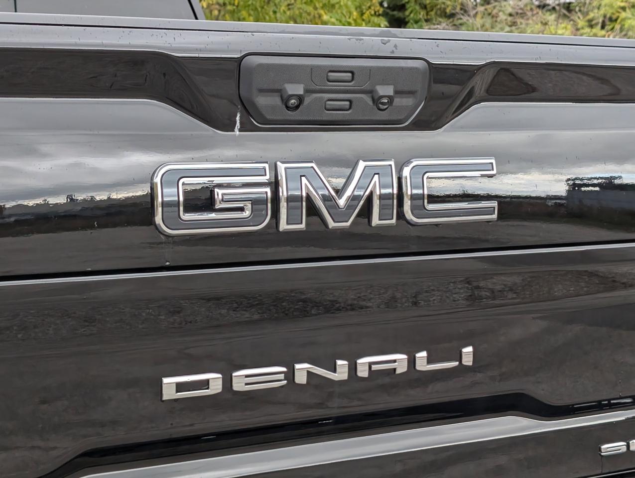 2025 GMC Sierra 3500HD Denali Ultimate Photo