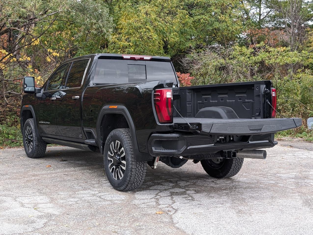 2025 GMC Sierra 3500HD Denali Ultimate Photo