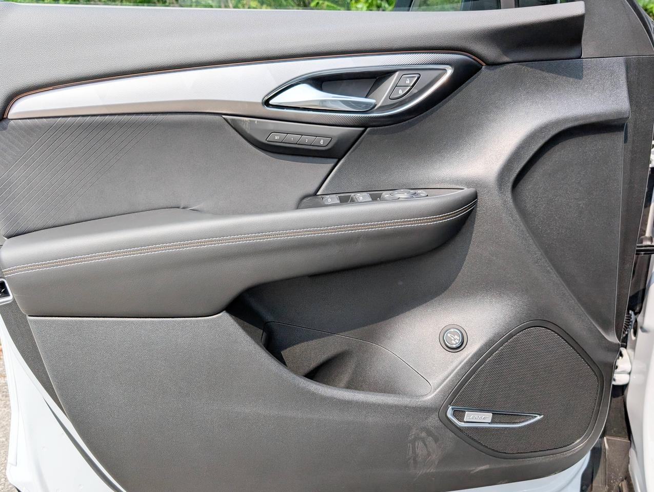 2025 Buick Envision SPORT TOURING Photo