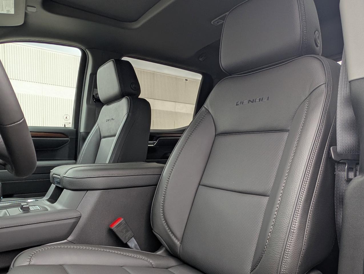 2026 GMC Sierra 1500 Denali Photo