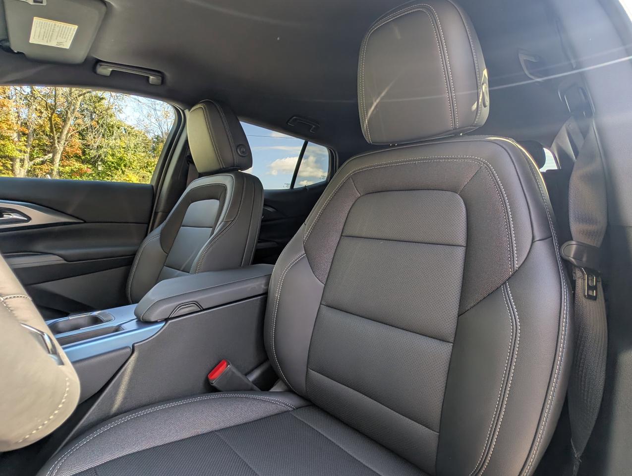 2026 Chevrolet Equinox EV LT Photo