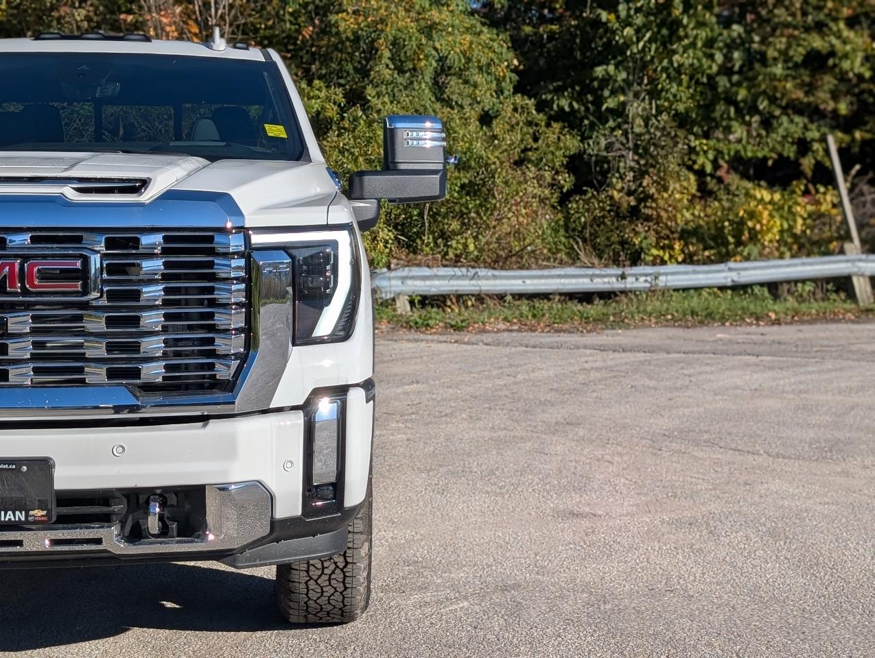 2025 GMC SIERRA 2500HD DENALI Photo