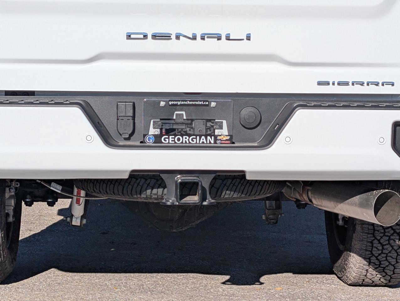 2025 GMC SIERRA 2500HD DENALI Photo