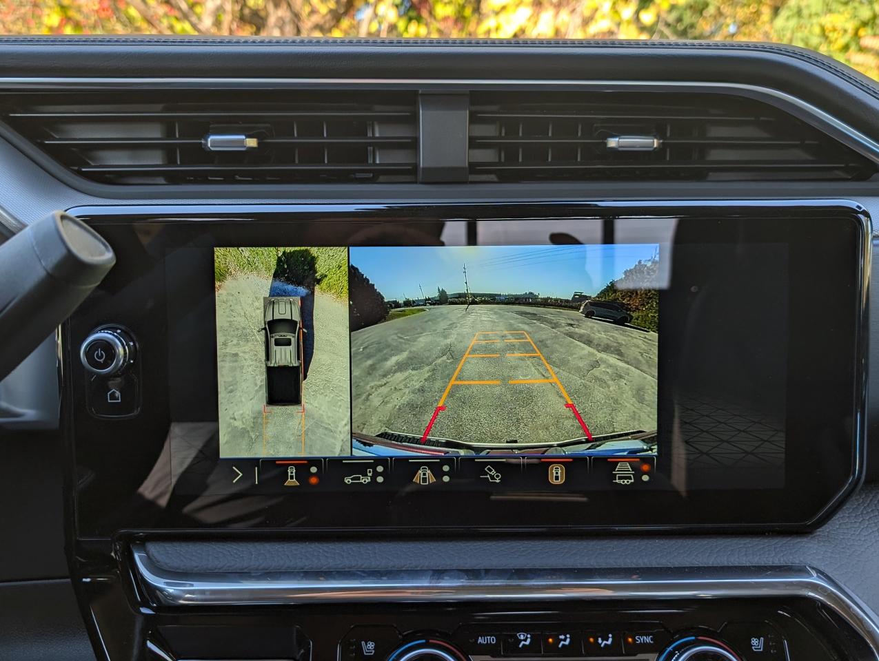 2025 GMC SIERRA 2500HD DENALI Photo